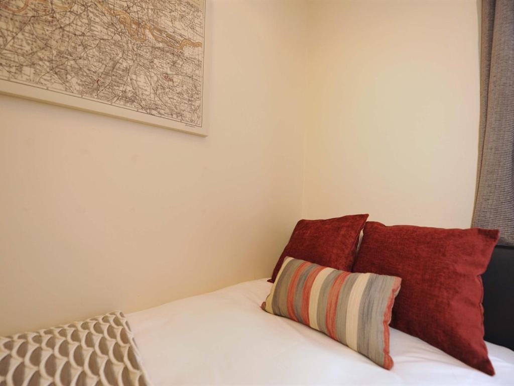 Gail'S Guest House Barry Room photo